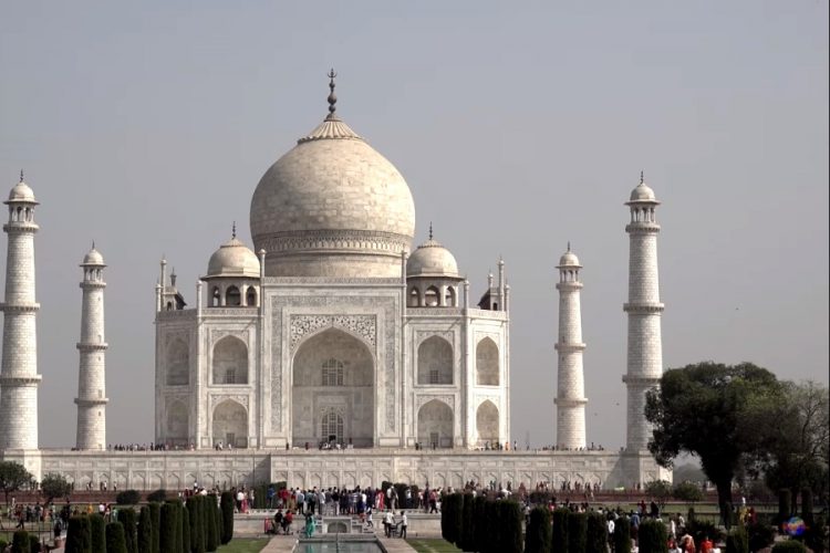 Россиянам грозит уголовное наказание за запуск дрона над Тадж-Махалом