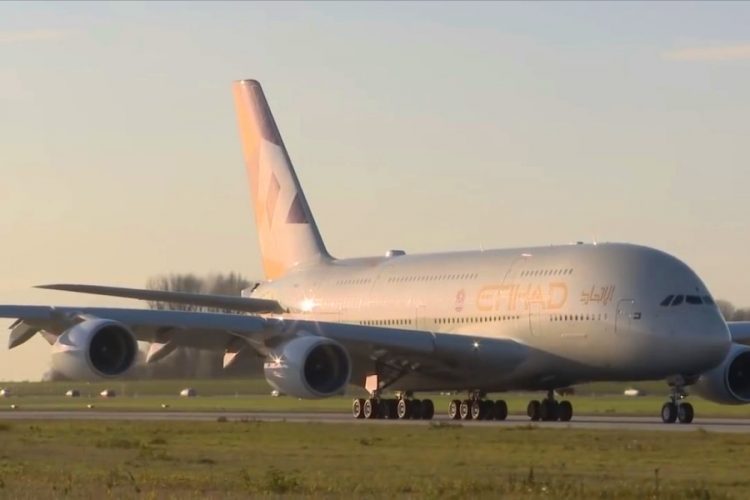 Etihad Airways первыми выполнили рейс в новый терминал Джидды