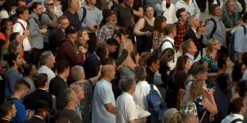 Туристы пострадают от 27-дневной забастовки сотрудников ЖД в Британии
