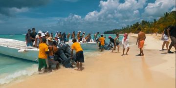 На Доминикану надвигается мощный ураган