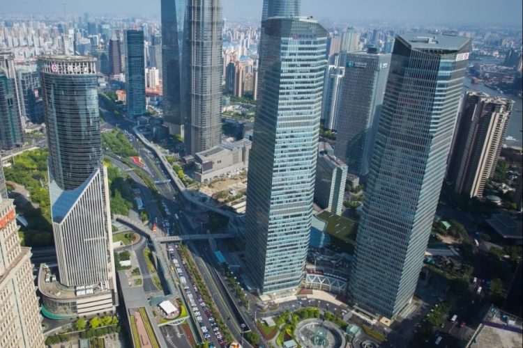 В Шанхае открылась выставка хрусталя