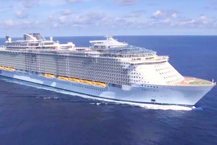 Royal Caribbean потратили на реконструкцию корабля 165 млн. долларов