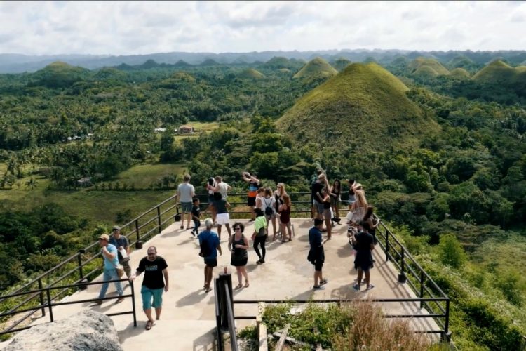 В Маниле студенты смогут купить билеты со скидкой 20%