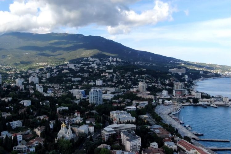 В Крыму пообещали ликвидировать маленькие отели