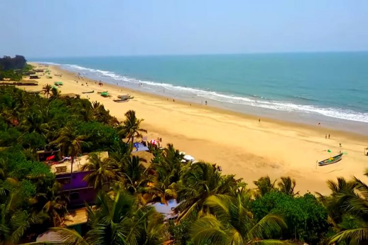 Пьяных туристов будут выгонять из пляжей Гоа