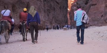 Петра в Иордании отпраздновала прибытие миллионного туриста