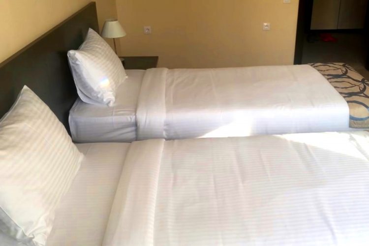 Российские туристы перестали массово воровать тапочки из отелей