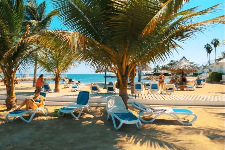 Отели Ямайки предлагают выгодные цены, чтобы стимулировать спрос