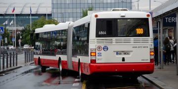 РЖД замахнулись на пароходы, автобусы и самолеты