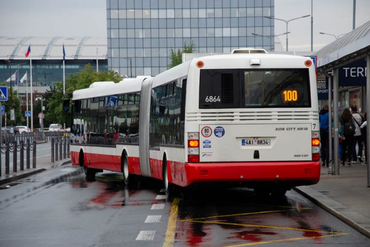 РЖД замахнулись на пароходы, автобусы и самолеты