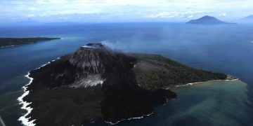 новость 19-12-2019 Извержение Анак Кракатау засорило морское дно