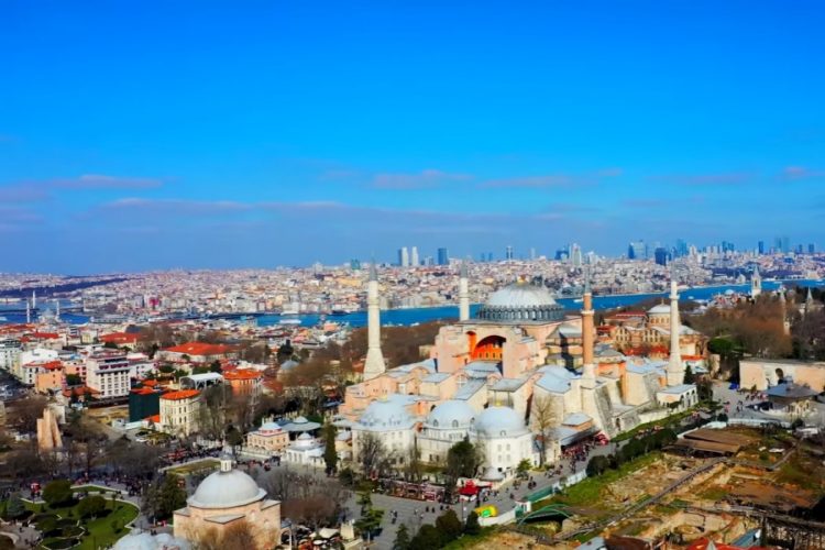 Отели Турции все же "пролетают" с туристическим налогом