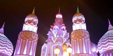 Global Village в Дубае отмечает рекорд посещаемости