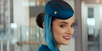 Oman Air объявил о партнерстве с Booking.com