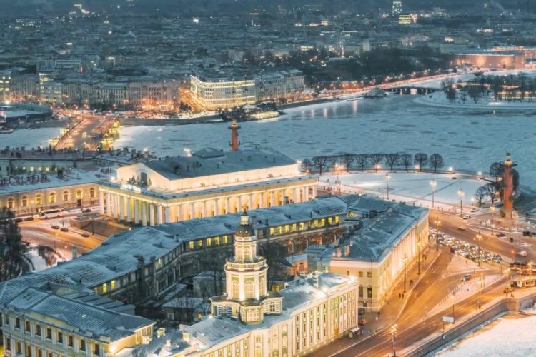 Куда еще можно вылететь на Новый год из Питера?