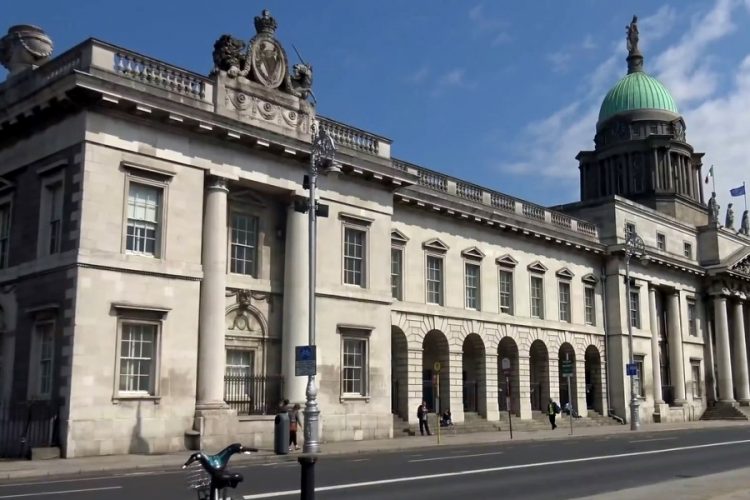 Отельеры проиграли суд с Airbnb