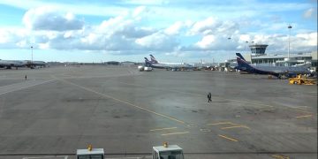 Аэрофлот отменяет рейсы во Францию
