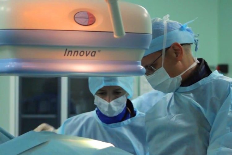 Доктора спасли туристку, чье сердце не билось 6 часов