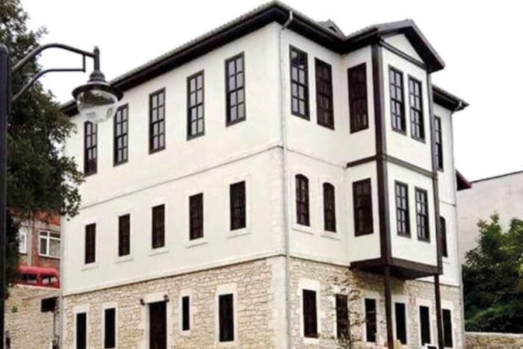 Музей лесного ореха открывают в Турции