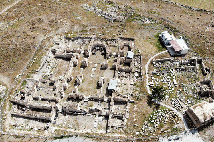 Турция привлекает внимание к древнему городу Амориум