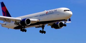 Delta Airlines объясняет, почему до сих пор нет бесплатного Wi-Fi в самолетах