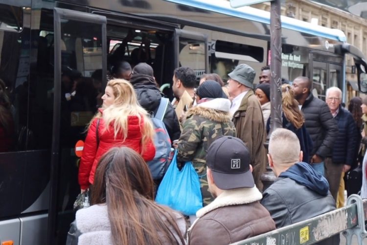 Забастовки во Франции продолжатся в январе