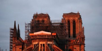 Реконструкцию собора Нотр-Дам начнут в 2021 году