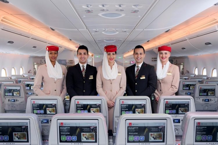 Emirates который год выигрывает номинации World Travel Awards