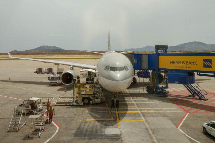 Новый аттракцион предлагает побывать в самолете во время авиакатастрофы