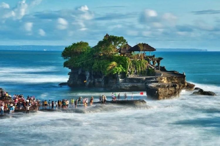 новость 04-01-2020 Иностранный турпоток в Индонезию растет в первые 10 месяцев