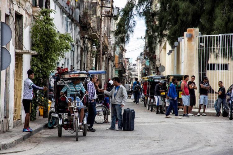 новость 22-01-2020 Количество туристов из США на Кубу сократилось на 21,9%