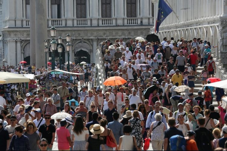 новость 11-01-2020 Международные туристические прибытия в Италию увеличатся