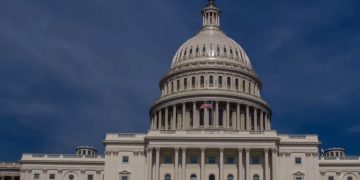 В США появился новый закон, который искоренит родильный туризм