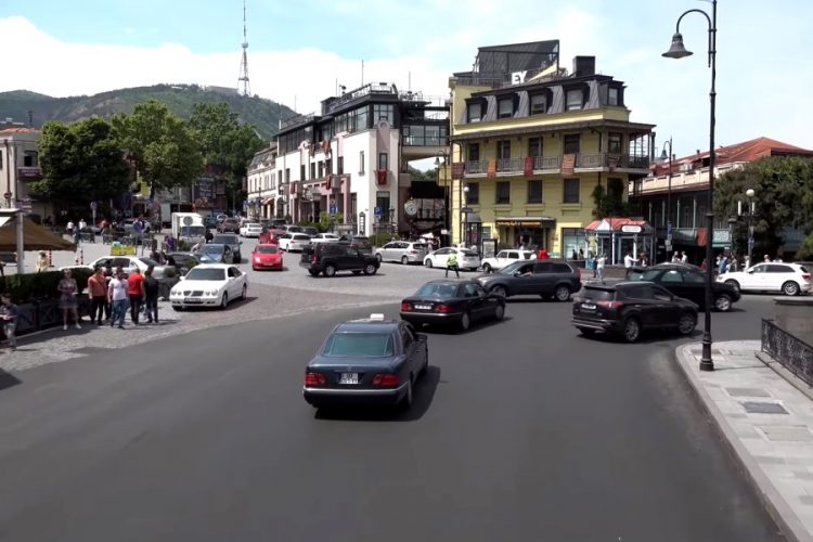 Грузия выступает за возобновление полетов из России