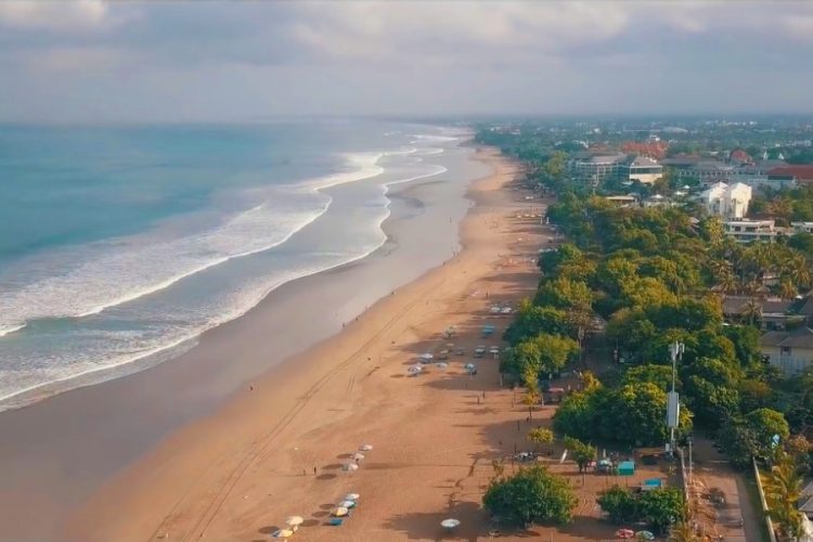 Россиян арестовали на Бали за выращивание марихуаны