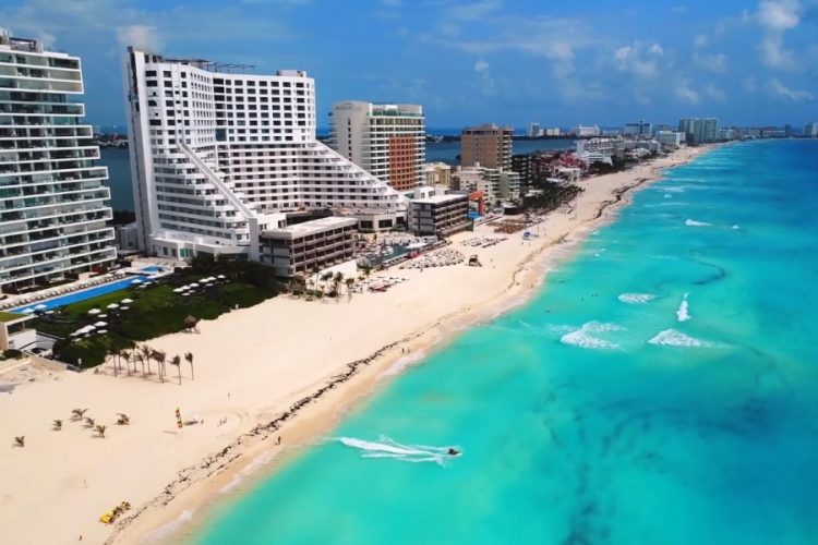 Туроператор TUI бронировал недостроенный отель