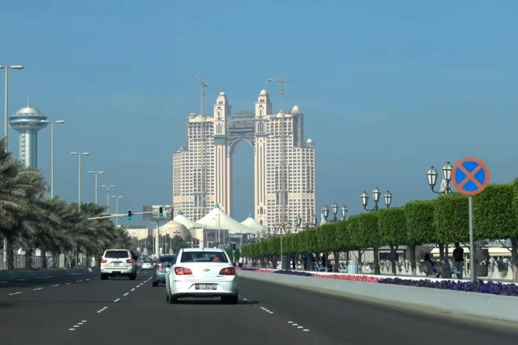 Старые магазины и кафе Абу-Даби получат особый статус