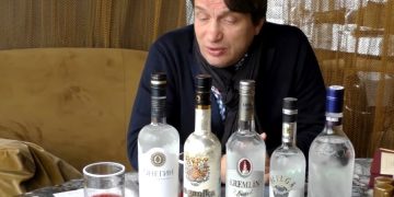 Турагент вместо экскурсии по храму повез туристов на ликеро-водочный завод