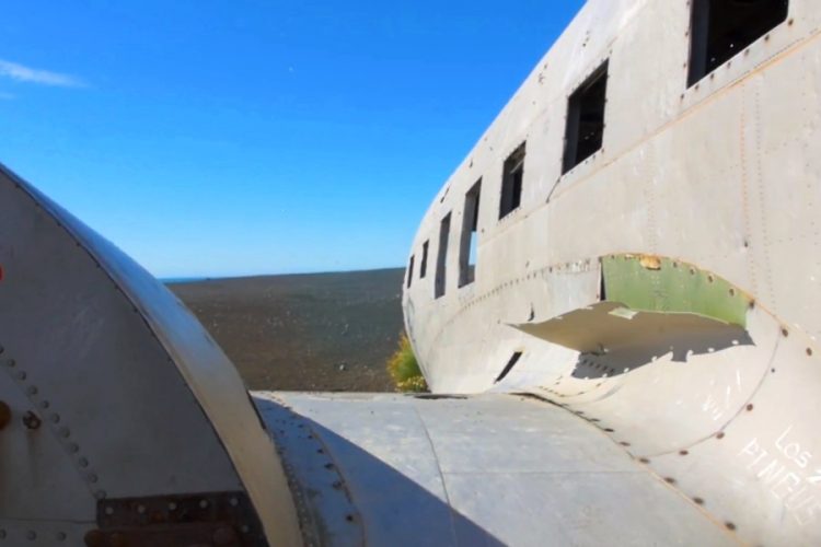 Туристы из Китая умерли от переохлаждения в Исландии