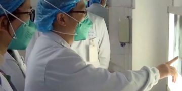 25 января: число погибших от пневмонии в Китае возросло почти в 2 раза