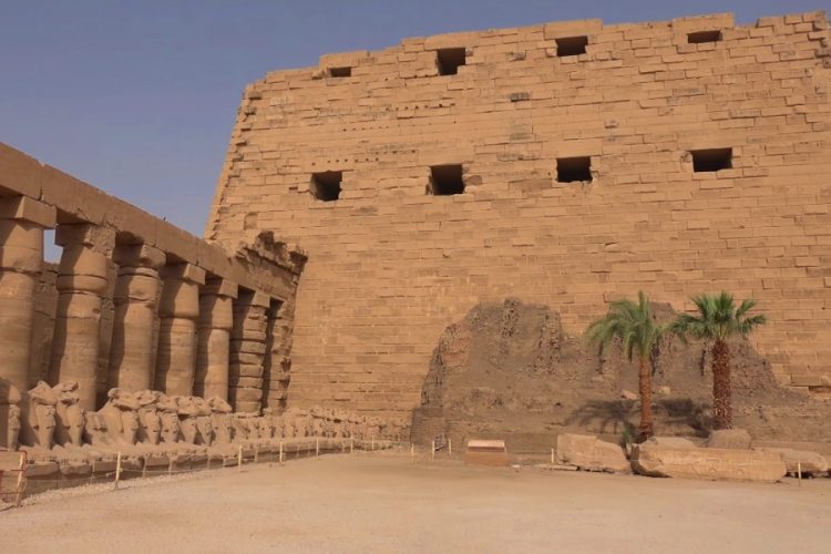 Российский турпоток может навредить Египту