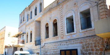 Дом нобелевского лауреата из Турции превратят в музей