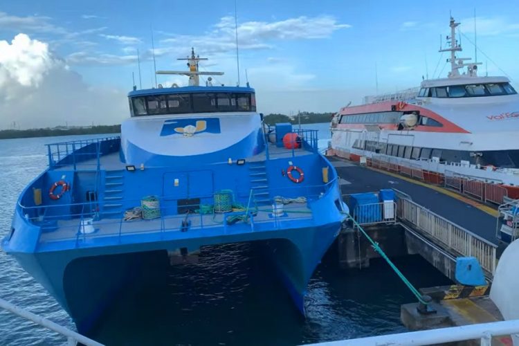 Между Кипром и Грецией запускают паромы