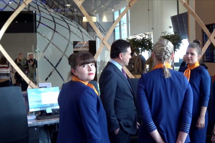 В аэропорту Шереметьево открыли курилки