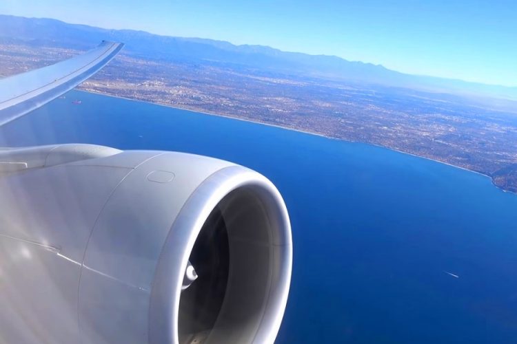 Пилоты American Airlines пошли в суд, чтобы не летать в Китай