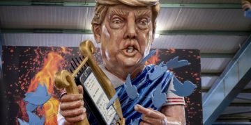 В западной Германии стартует провокационный парад