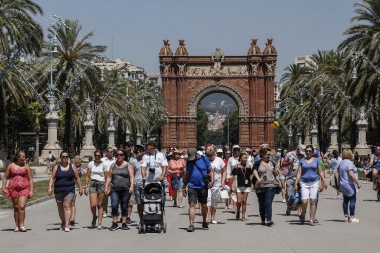 новость 06-02-2020 Посольство США заявило о небезопасности посещения Испании