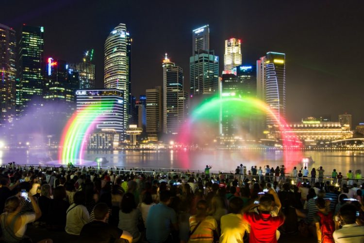 новость 11-02-2020 Из-за вспышки коронавируса турпоток в Сингапур сократится на 30%