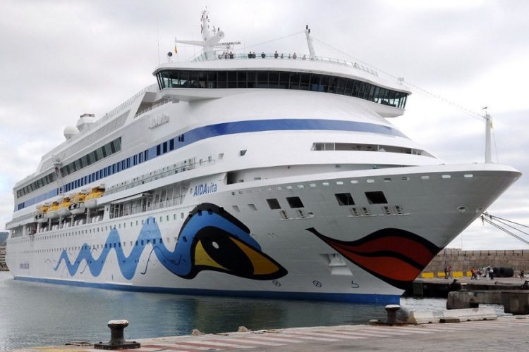 новость 15-02-2020 Двум круизным судам Вьетнам отказал в разрешении на стыковку