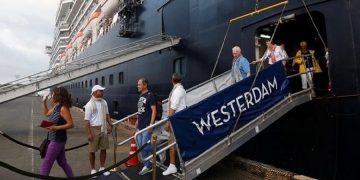 новость 17-02-2020 Коронавирус подтвердился у пассажирки MS Westerdam